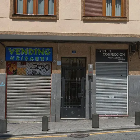 Museo Funicular Center By Next Stop * 毕尔巴鄂