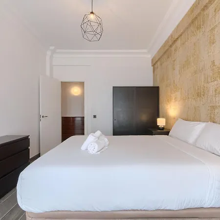 Daire Museo Funicular Center By Next Stop